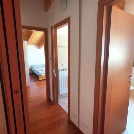 Attico Petfriendly Con Terrazzo, Via Del Borgo شقة *